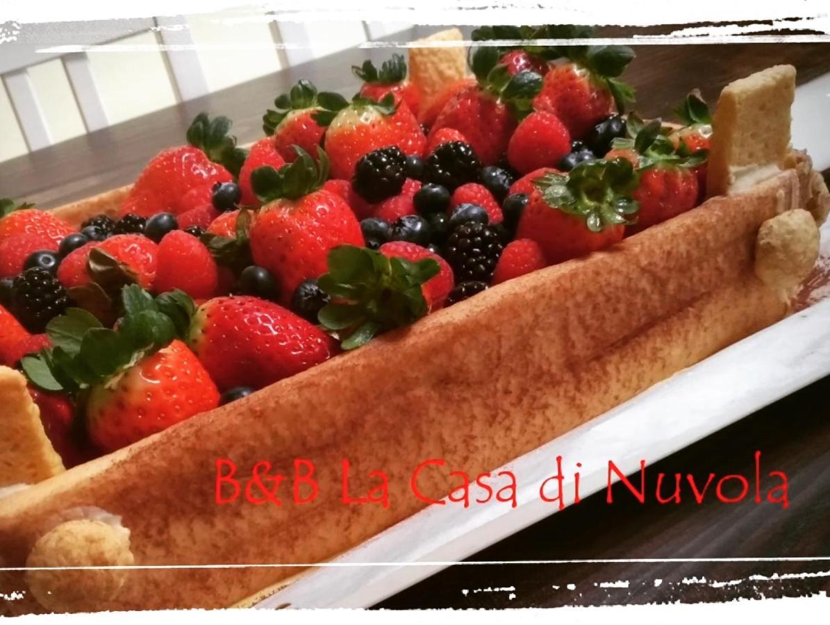 B & B La Casa Di Nuvola Cantù Buitenkant foto