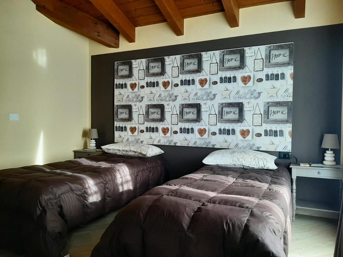 B & B La Casa Di Nuvola Cantù Kamer foto